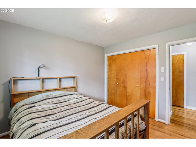 155 SUNSET Blvd, St Helens, OR 97051