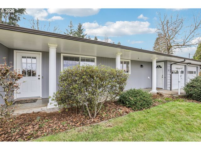 155 SUNSET Blvd, St Helens, OR 97051