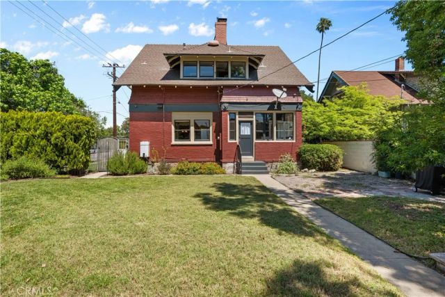 310 E Kingsley Avenue, Pomona, CA 91767