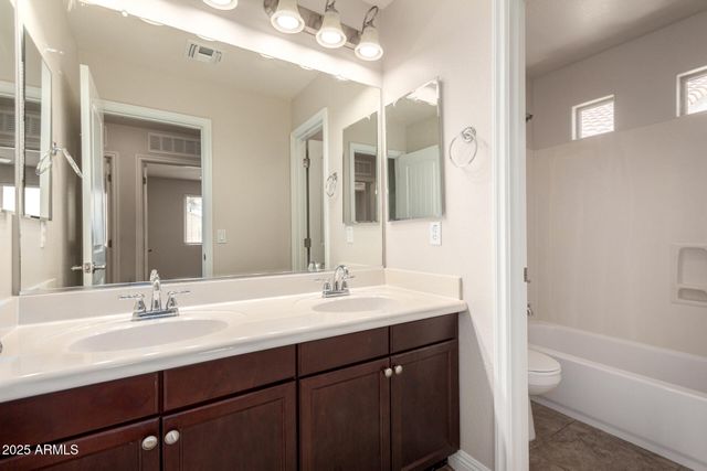 3449 E SHEFFIELD Road, Gilbert, AZ 85296