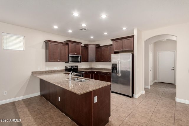 3449 E SHEFFIELD Road, Gilbert, AZ 85296