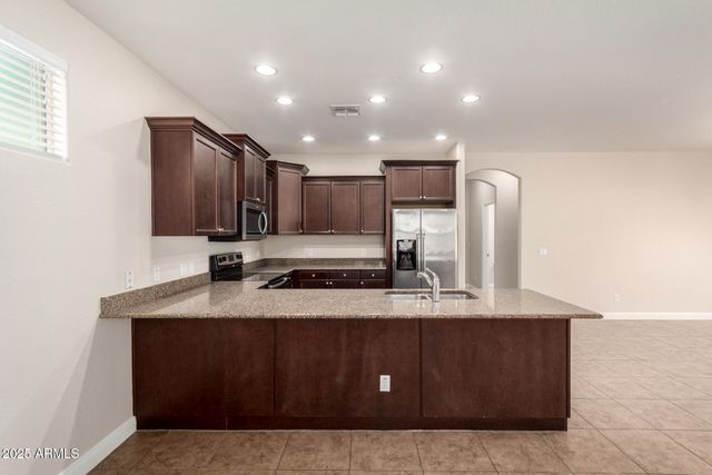 3449 E SHEFFIELD Road, Gilbert, AZ 85296