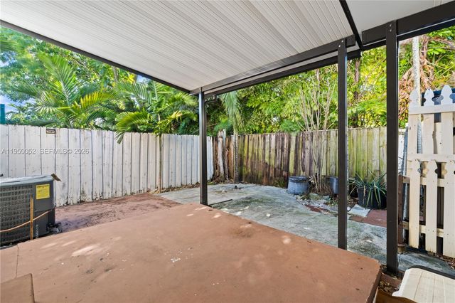 1428 SW 20th St, Miami, FL 33145