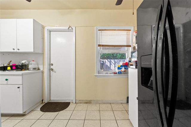 1428 SW 20th St, Miami, FL 33145