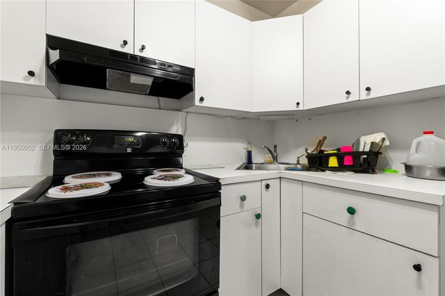 1428 SW 20th St, Miami, FL 33145