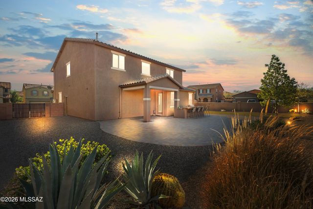 896 W Camino Capria, Sahuarita, AZ 85629