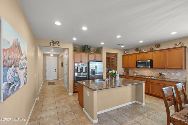 896 W Camino Capria, Sahuarita, AZ 85629