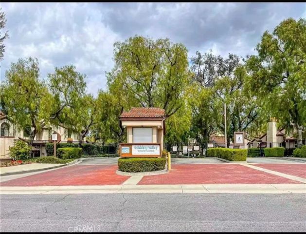 21 Wildflower, Pomona, CA 91766