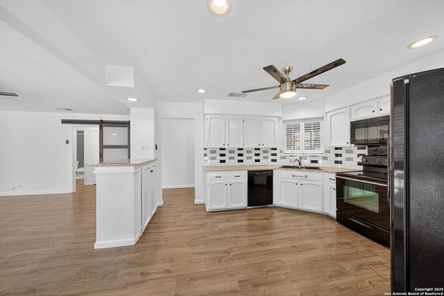 8806 Wickersham, San Antonio, TX 78254