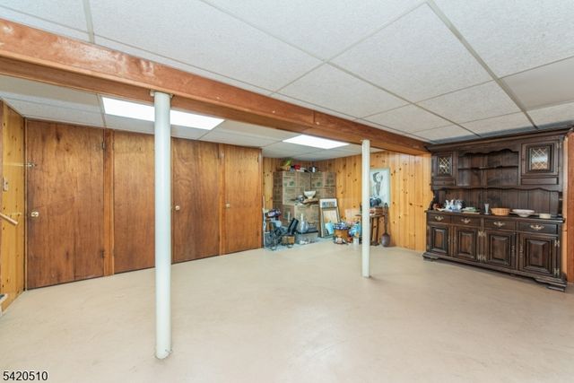 320 Reynolds Ave, Parsippany-troy Hills Twp., NJ 07054