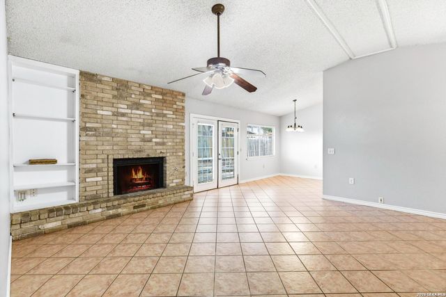 9439 Charter Pt, San Antonio, TX 78250