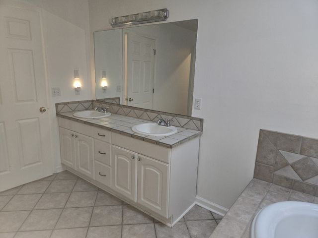 741 Mays Chapel Rd, Mount Juliet, TN 37122