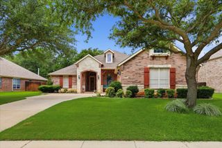 8106 Summerleaf Drive, Arlington, TX 76001