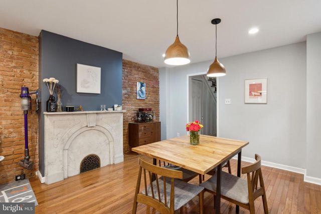 1911 MOUNT VERNON ST, Philadelphia, PA 19130