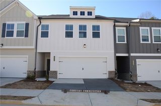 1331 Point Place Drive, Loganville, GA 30052