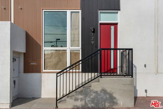 125 Plymouth Street, Inglewood, CA 90302