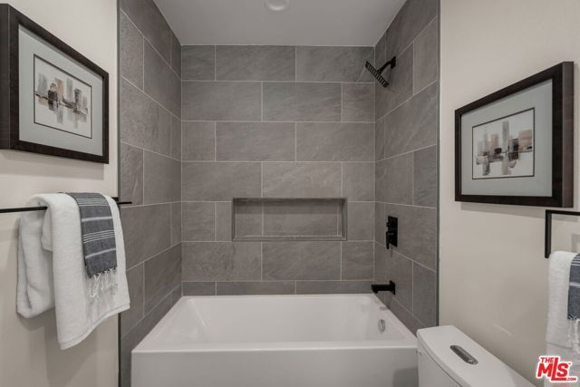 125 Plymouth Street, Inglewood, CA 90302