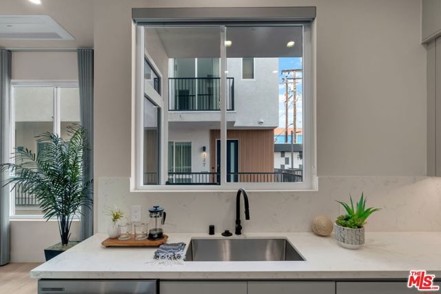 125 Plymouth Street, Inglewood, CA 90302