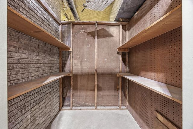 130 Thompson Drive SE 212, Cedar Rapids, IA 52403