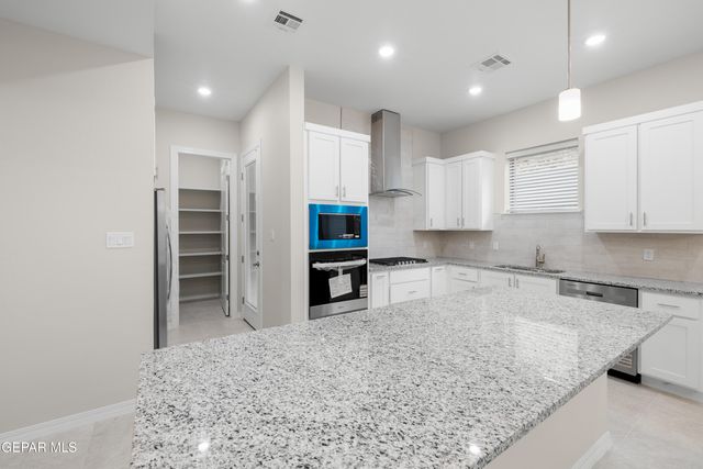 232 Canyon Terrace Drive, El Paso, TX 79902