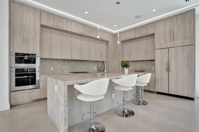235 NE 11th Street, Delray Beach, FL 33444