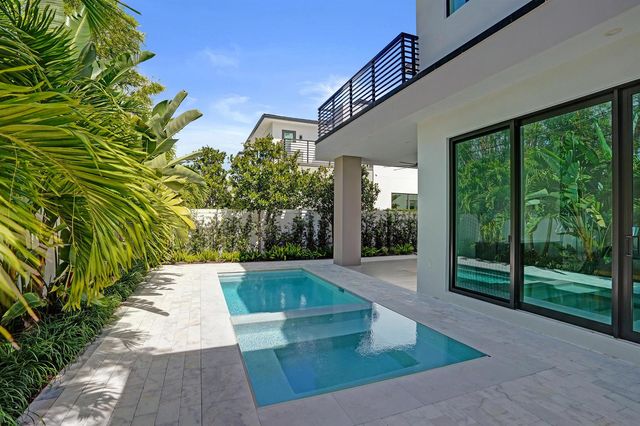 235 NE 11th Street, Delray Beach, FL 33444