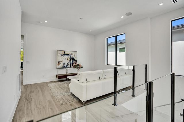 235 NE 11th Street, Delray Beach, FL 33444