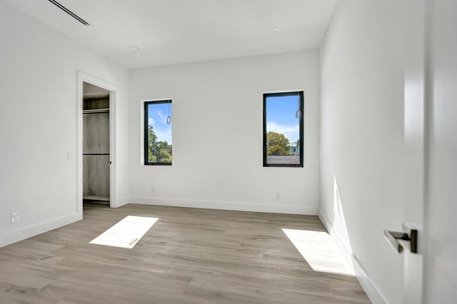 235 NE 11th Street, Delray Beach, FL 33444