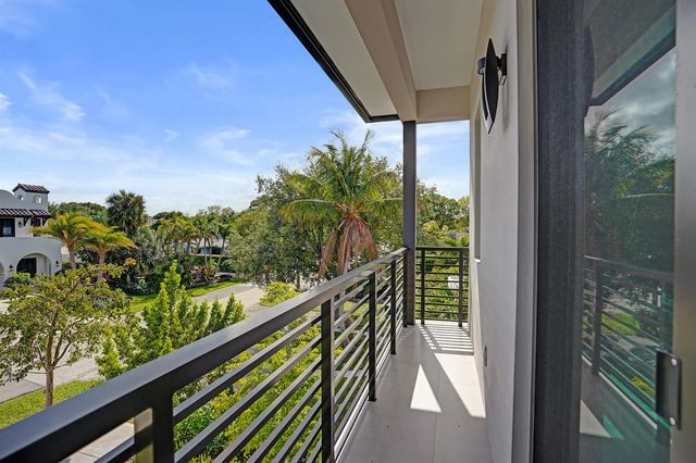 235 NE 11th Street, Delray Beach, FL 33444