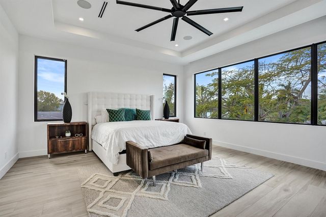 235 NE 11th Street, Delray Beach, FL 33444
