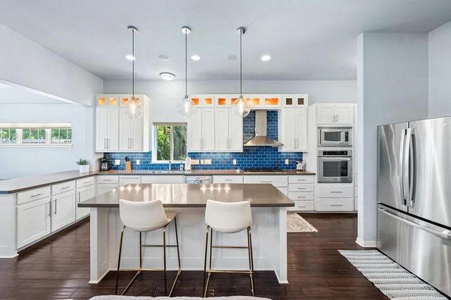 606 Fletcher ST, Austin, TX 78704