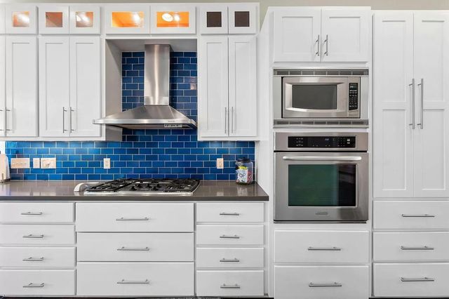 606 Fletcher ST, Austin, TX 78704