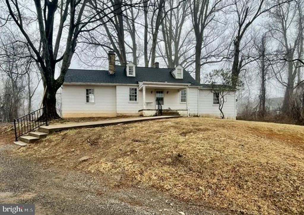 226 COMBS, Warrenton, VA 20186