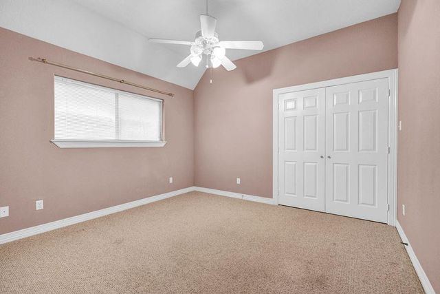 105 Indian Paintbrush, Lake Jackson, TX 77566