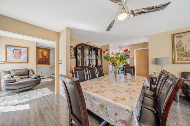 100 Anderson Avenue, North Babylon, NY 11703