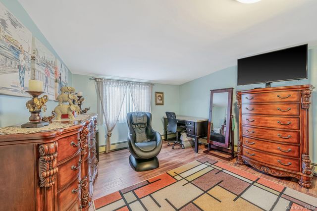 100 Anderson Avenue, North Babylon, NY 11703