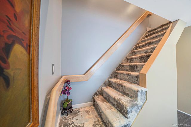 100 Anderson Avenue, North Babylon, NY 11703