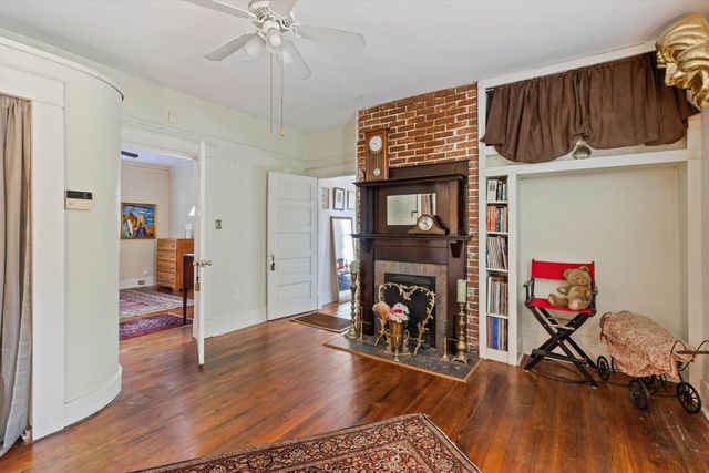 1045 S REMBERT ST, Memphis, TN 38104