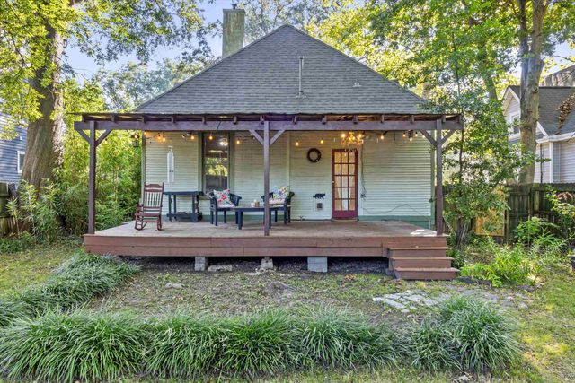 1045 S REMBERT ST, Memphis, TN 38104