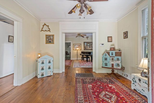 1045 S REMBERT ST, Memphis, TN 38104