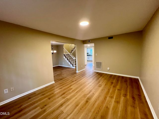 923 Hampshire Court, Cary, NC 27511