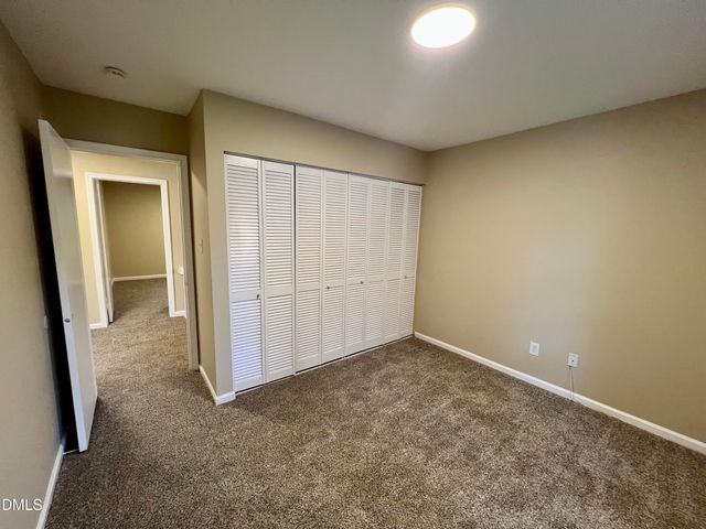 923 Hampshire Court, Cary, NC 27511