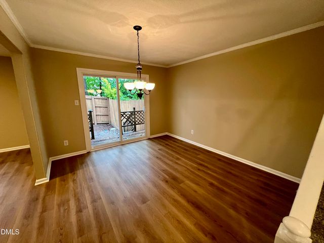 923 Hampshire Court, Cary, NC 27511