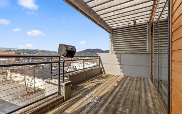 157 Woodland Avenue, Chattanooga, TN 37405