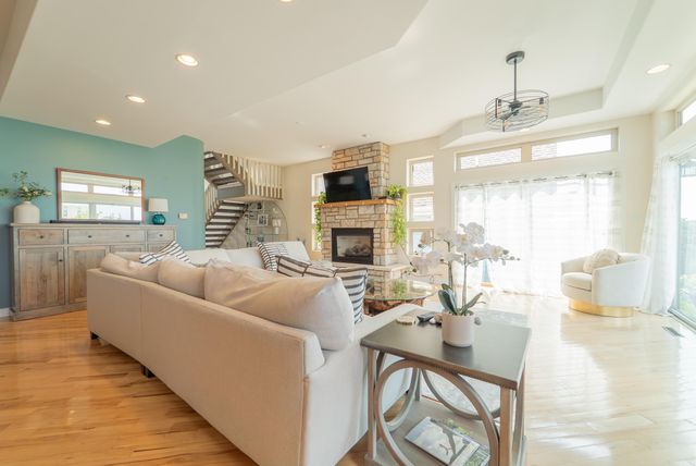 206 Hilltop Avenue, Michigan City, IN 46360