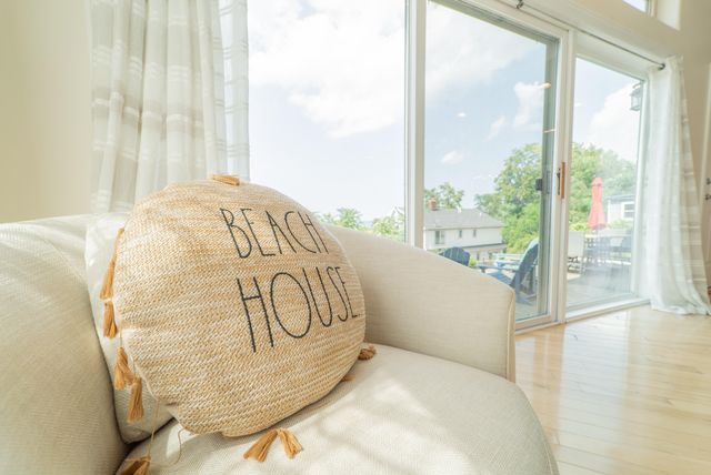 206 Hilltop Avenue, Michigan City, IN 46360