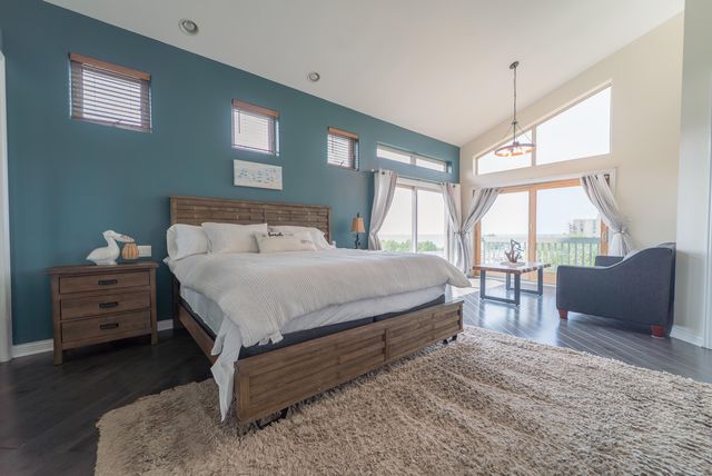 206 Hilltop Avenue, Michigan City, IN 46360