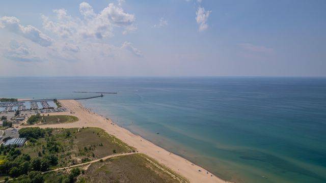 206 Hilltop Avenue, Michigan City, IN 46360