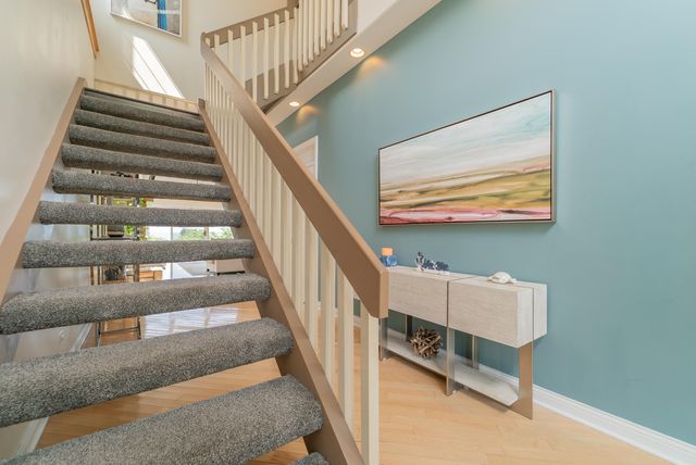 206 Hilltop Avenue, Michigan City, IN 46360