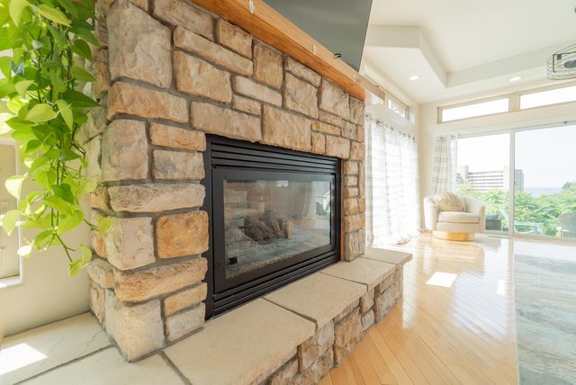 206 Hilltop Avenue, Michigan City, IN 46360